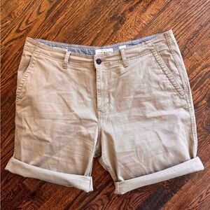 Lucky Brand Women's Roll-Cuff Chino Shorts in Khaki size 36